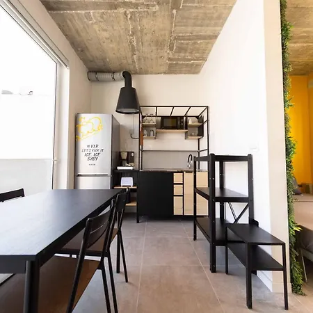 Le Roy 1-bedroom - Close To Promenade דירה